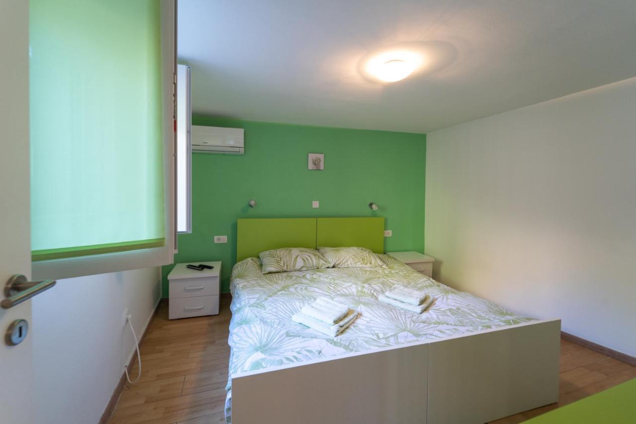 Apartment Fly Split Extérieur photo