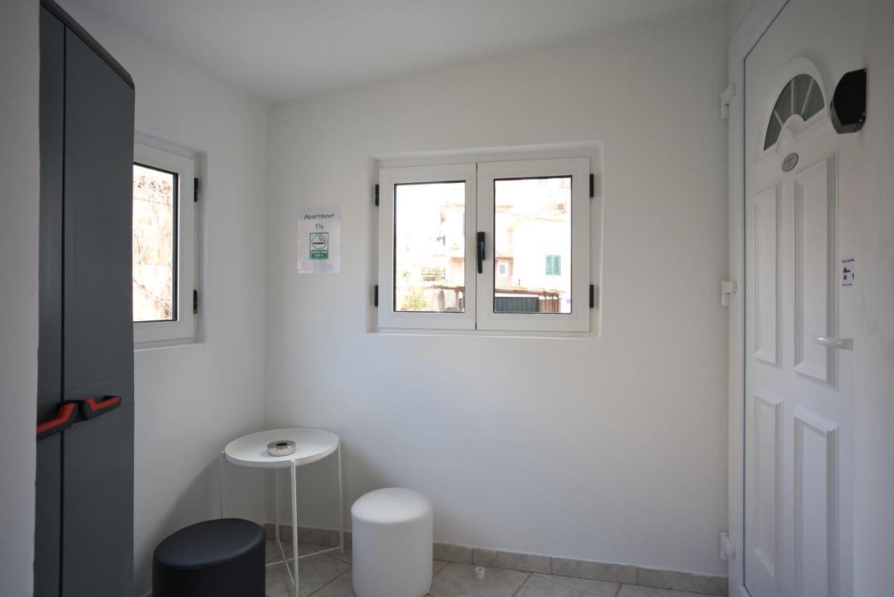 Apartment Fly Split Extérieur photo